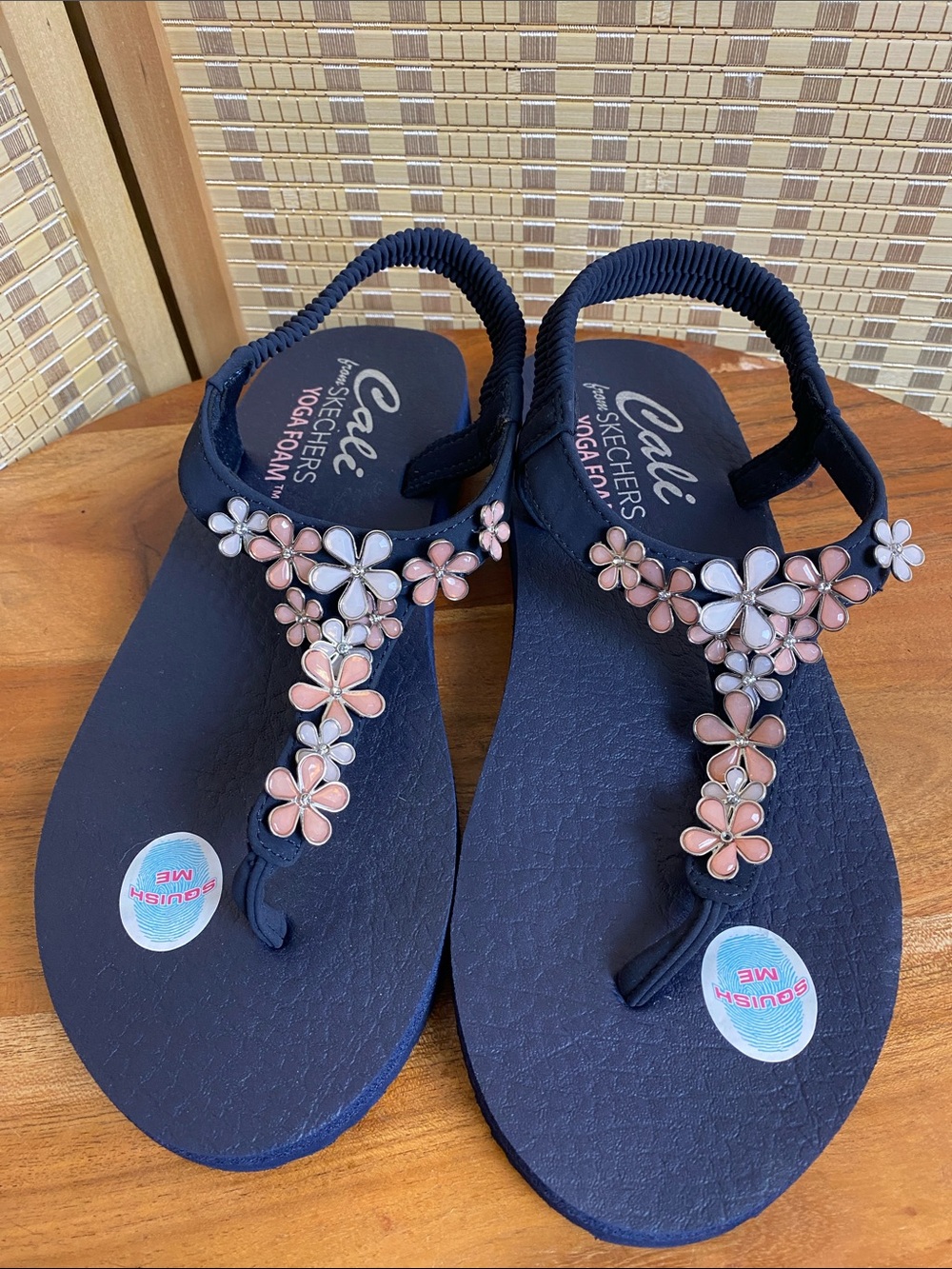 Skechers Cali Meditation - Happy Daisy Slingback Thong Sandals Size 9 NWOT